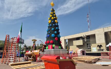 Casi lista la verbena navideña en el Monumento a la Revolución y la explanada de la alcaldía Cuauhtémoc