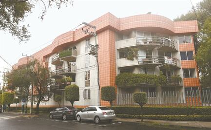 Un bar, domicilio fiscal de una empresa que vendió Pegasus