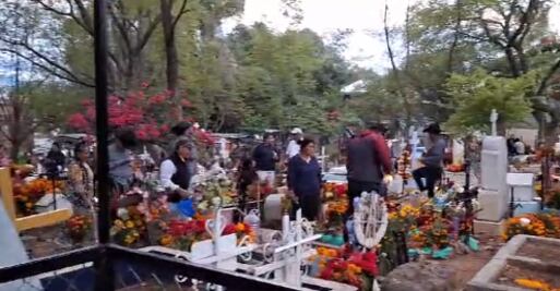 VIDEO. Así sonó la alerta sísmica en Oaxaca en pleno Día de Muertos