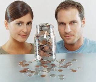 Cinco claves financieras para que el amor dure