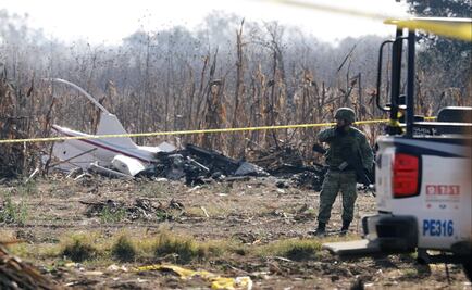 Two Mexico government officials killed in helicopter crash