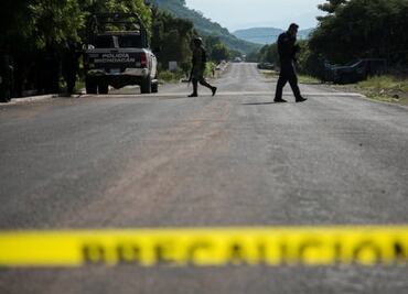 Abandonan 3 cuerpos a un costado de carretera en Villagrán, Guanajuato; suman 9 hallazgos en casi dos meses
