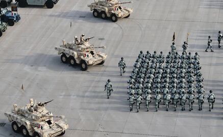 Participan 15 mil elementos del Ejército, Marina y Guardia Nacional en el desfile militar