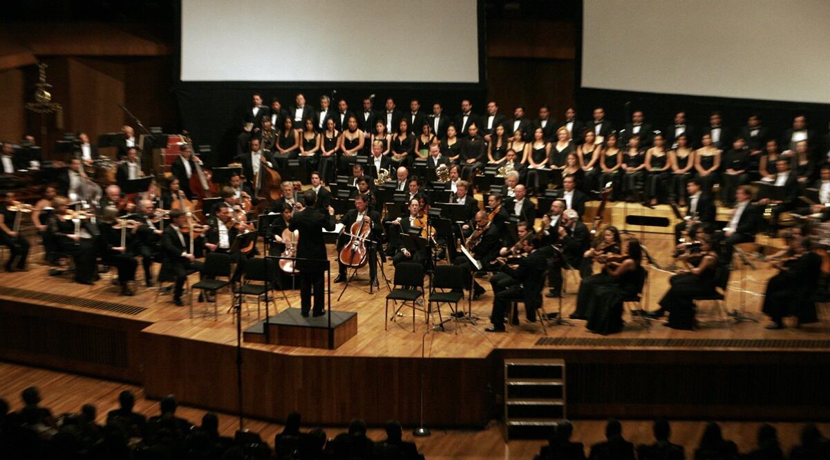 La Sala Nezahualcóyotl fue creada por el arquitecto Arcadio Artis para que se convirtiera en la sede de la Orquesta Filarmónica de la UNAM.
Foto: EL UNIVERSAL, archivo