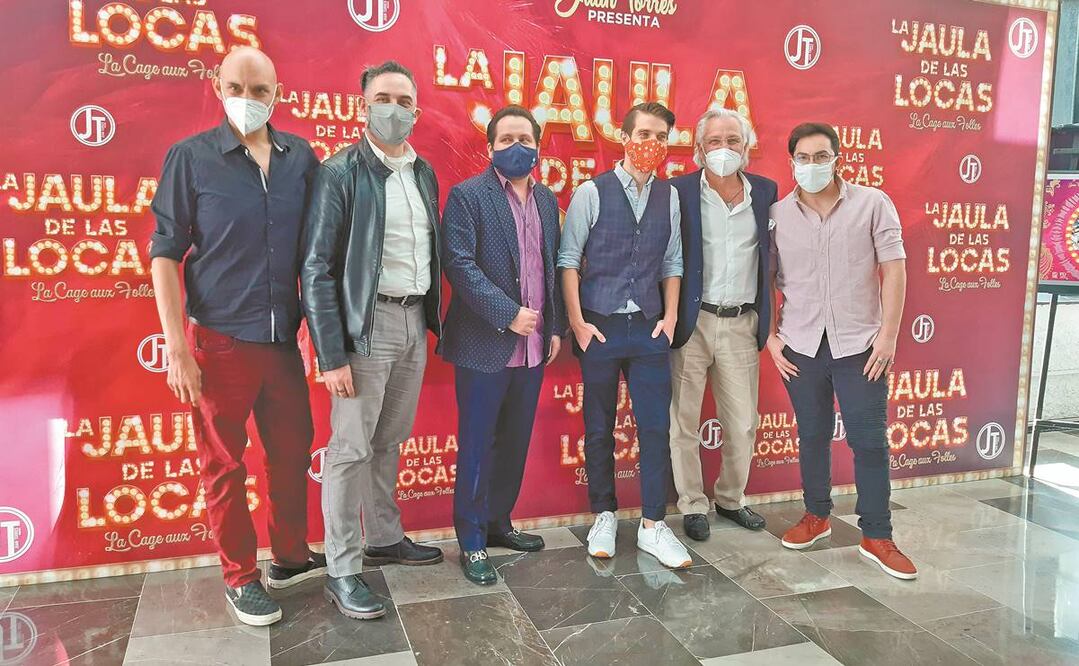 Juan Torres y equipo dijeron que la trama tiene leves modificaciones. Foto: SUGHEY BAÑOS. EL UNIVERSAL