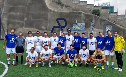 Figuras del futbol inauguran Aarón Padilla Academia