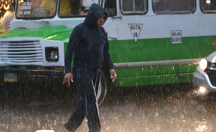 Llueve en 8 delegaciones de la capital