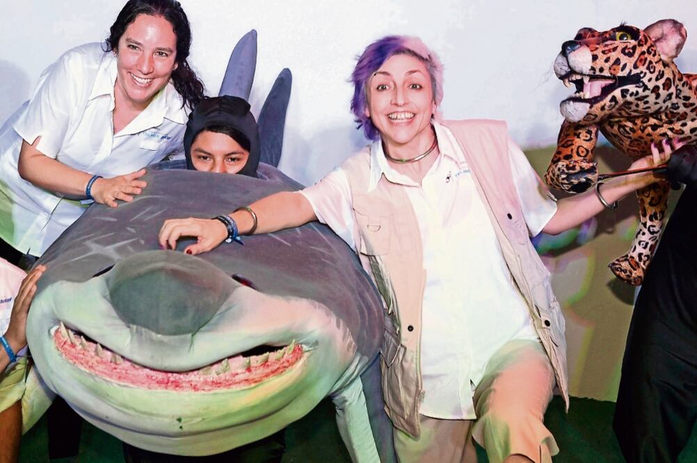 Gracias a esta tecnología ya no hace falta tener encerrados a esos animales porque estamos destruyendo lo que deberíamos proteger”, dijo la presentadora (AGUSTÍN SALINAS. EL UNIVERSAL)