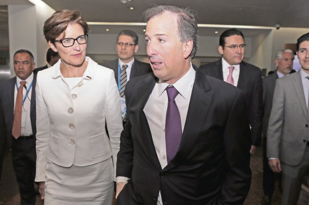 Respaldo. Tras clausurar la plenaria de CitiBanamex, José Antonio Meade dijo que México ofrece un gran potencial para las inversiones (ARCHIVO. EL UNIVERSAL)