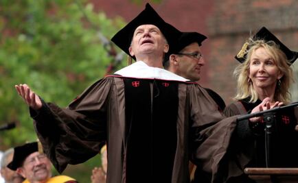 Sting acepta título honorario de la Universidad Brown