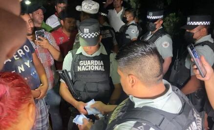 GN confisca ‘ilegalmente’ dinero a vendedor de autos en Tamaulipas; pobladores bloquean carretera 