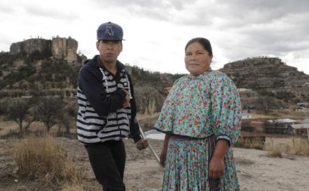 Vence discapacidad tras 18 años de terapia… y va por un empleo