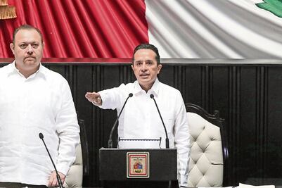 Carlos Joaquín rinde protesta sin presencia de Borge