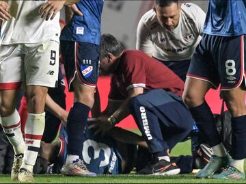 Murió el uruguayo Juan Izquierdo a unos días del ataque cardíaco que lo desvaneció en pleno partido