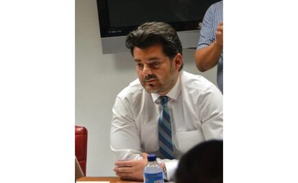 Por problemas de salud, Síndico de Nogales no asume cargo