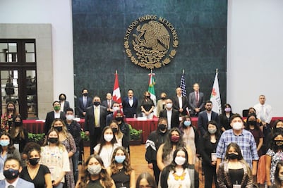 Reconocen aportación de jóvenes voluntarios de Hidalgo