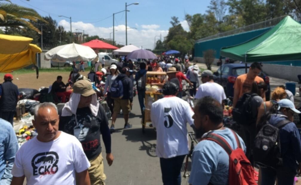 Se instalan 5 mil comerciantes en nueva sede del tianguis de Santa Cruz Meyehualco