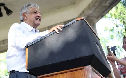 AMLO promete aumento salarial a soldados