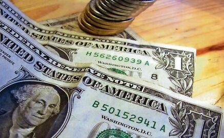 Precio del dólar: Peso y mercados mundiales se tambalean ante expectativa por recorte de la Fed a su tasa de interés