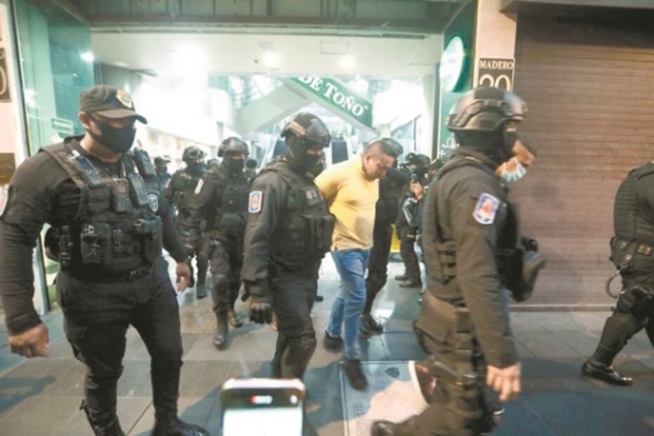 Cae novia de "El Lunares" y tira red de narcobares