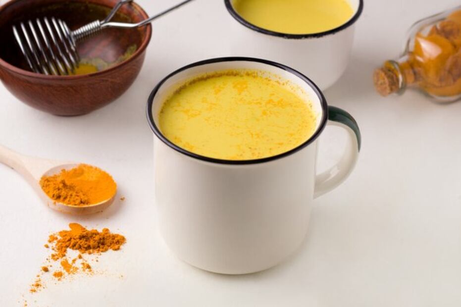 Estos son los beneficios de la leche de cúrcuma. Foto: Freepik