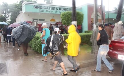 Por fuertes lluvias, suspenden clases en Mazatlán
