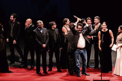 Festejan casa nueva y honran a desaparecidos