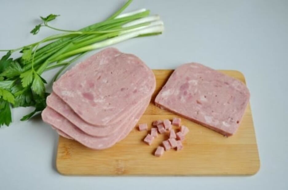 Qué es la baba que aparece en el jamón