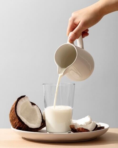 Beneficios de la leche de coco. Fuente: Freepik