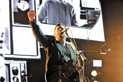 Kings of Leon ruge con fuerza en el cierre de Pa´l Norte