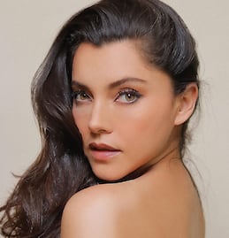 Sara Maldonado presume el resultado de sus cirugías con sexy look