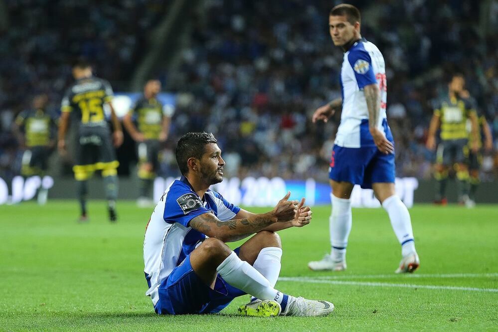 El mexicano en un partido de la Liga NOS. Foto: @FCPorto