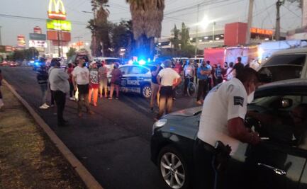 Habitantes de Ecatepec bloquean vialidades para exigir agua potable 