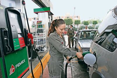 Propone PAN ajustar el IEPS a combustibles