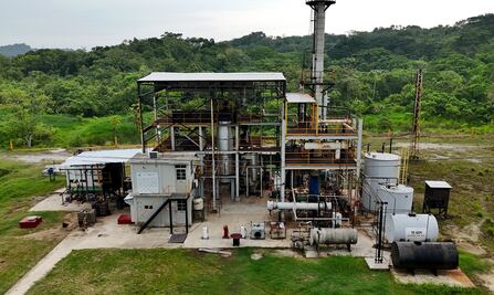 FOTOS: Así es la minirrefinería de huachicol que aseguraron autoridades en Veracruz