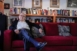 “Al mundo lo cambia el arte y la universidad”: Gerardo Estrada, catedrático