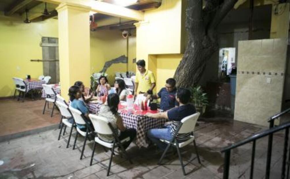 El Gratín, la pizzería de Oaxaca que resurge de los escombros