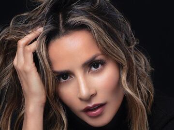 Carmen Villalobos se corona como la reina de los outfits denim