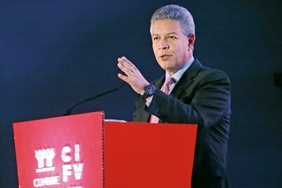 Vamos a invertir más en sector vivienda: Infonavit 