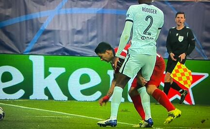 Luis Suárez y la polémica agresión a futbolista del Chelsea