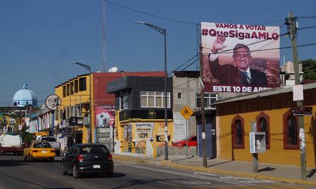 “Decretazo” sobre revocación de mandato es traje a la medida para Morena: académico