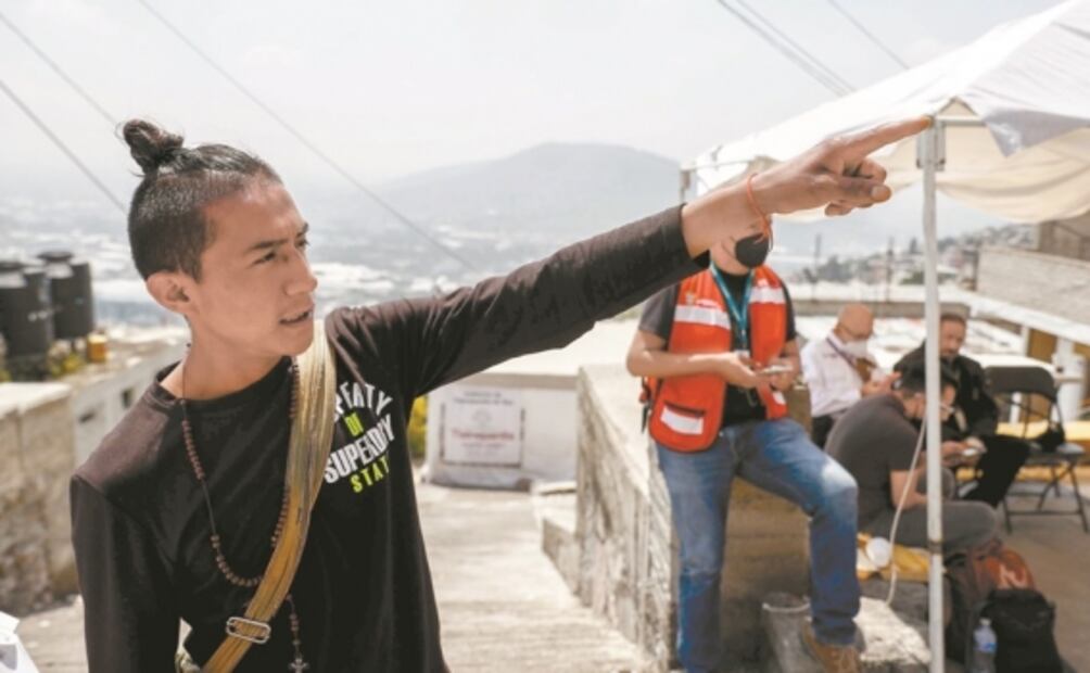 "Paola y Dilan siguen en el Chiquihuite; no me iré hasta encontrarlos"