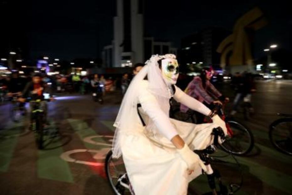 Desde osos panda hasta Pennywise: así fue la rodada ciclista en CDMX