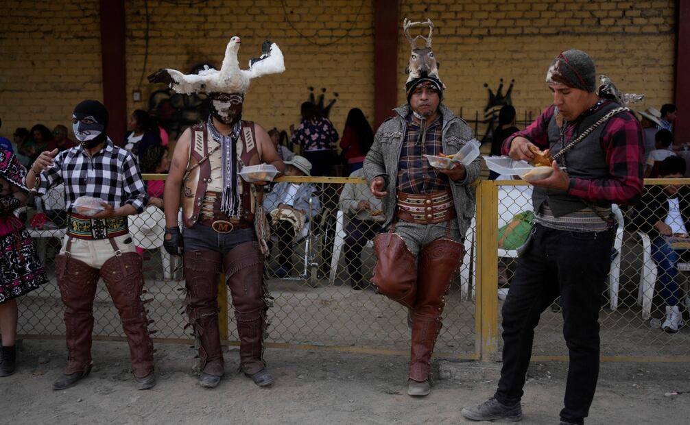 Todo forma parte del Takanakuy, voz quechua que significa golpearse mutuamente. Foto: AP