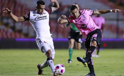 Querétaro y Xolos empatan en polémico partido