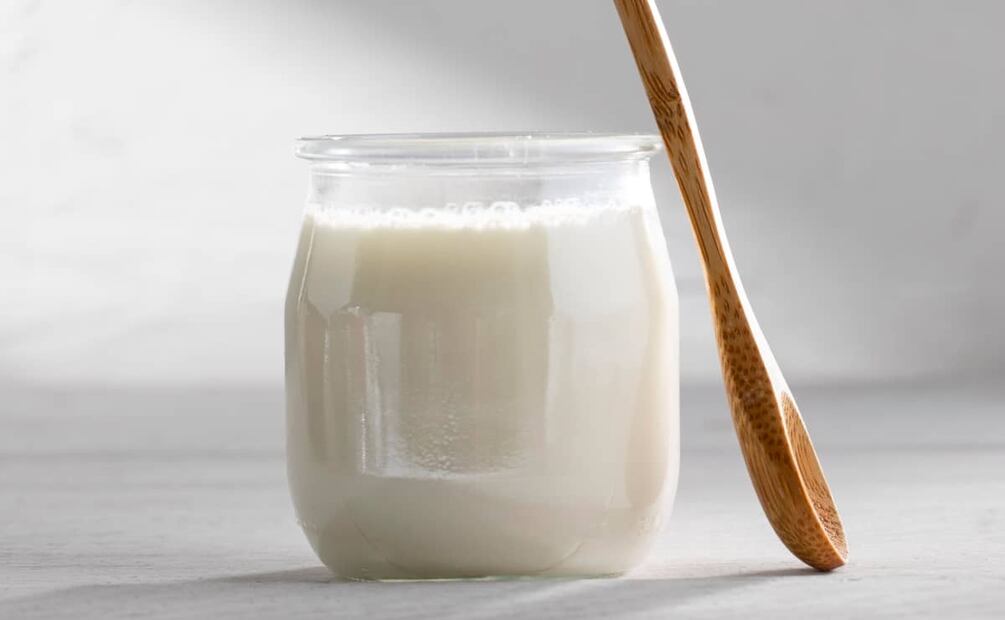 La leche de búlgaros también es conocida como kéfir de leche. Foto: Freepik.