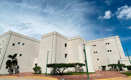 Reconocen cuerpo de otro migrante y dan de alta a cinco más del accidente de tráiler en Chiapas