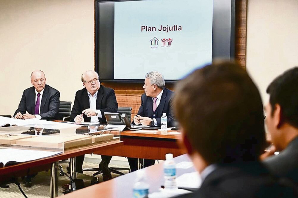 El gobernador de Morelos, Graco Ramírez, indicó que su administración trabajará de manera coordinada con el Infonavit en beneficio de Jojutla. 