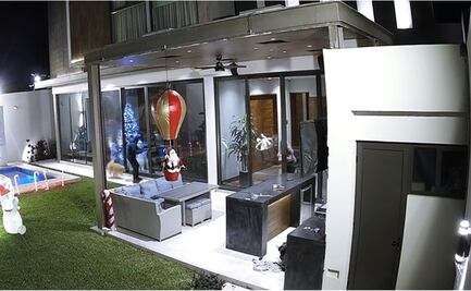 Frustran intento de asalto en Monterrey; delincuentes huyen tras ser bloqueados por la víctima