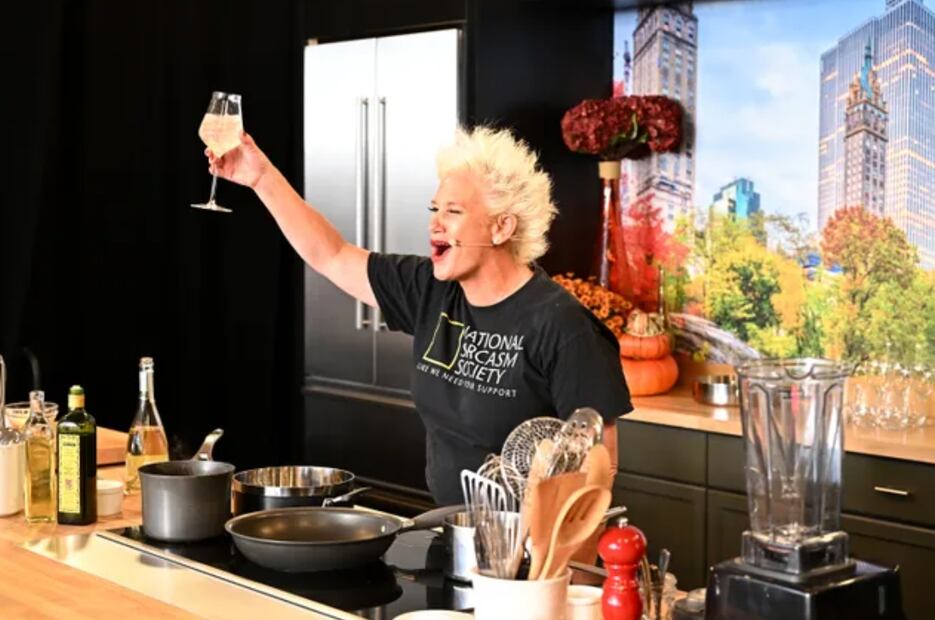 ¿Quién era Anne Burrell?; famosa chef estadounidense se quita la vida